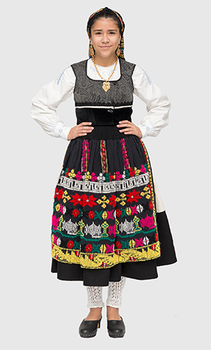 traje domingar grupo danças cantares perre